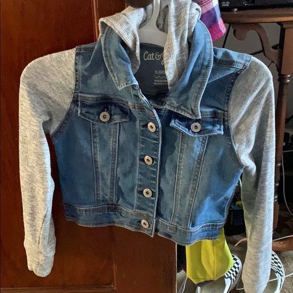 Jean jacket - Picture 2 of 2